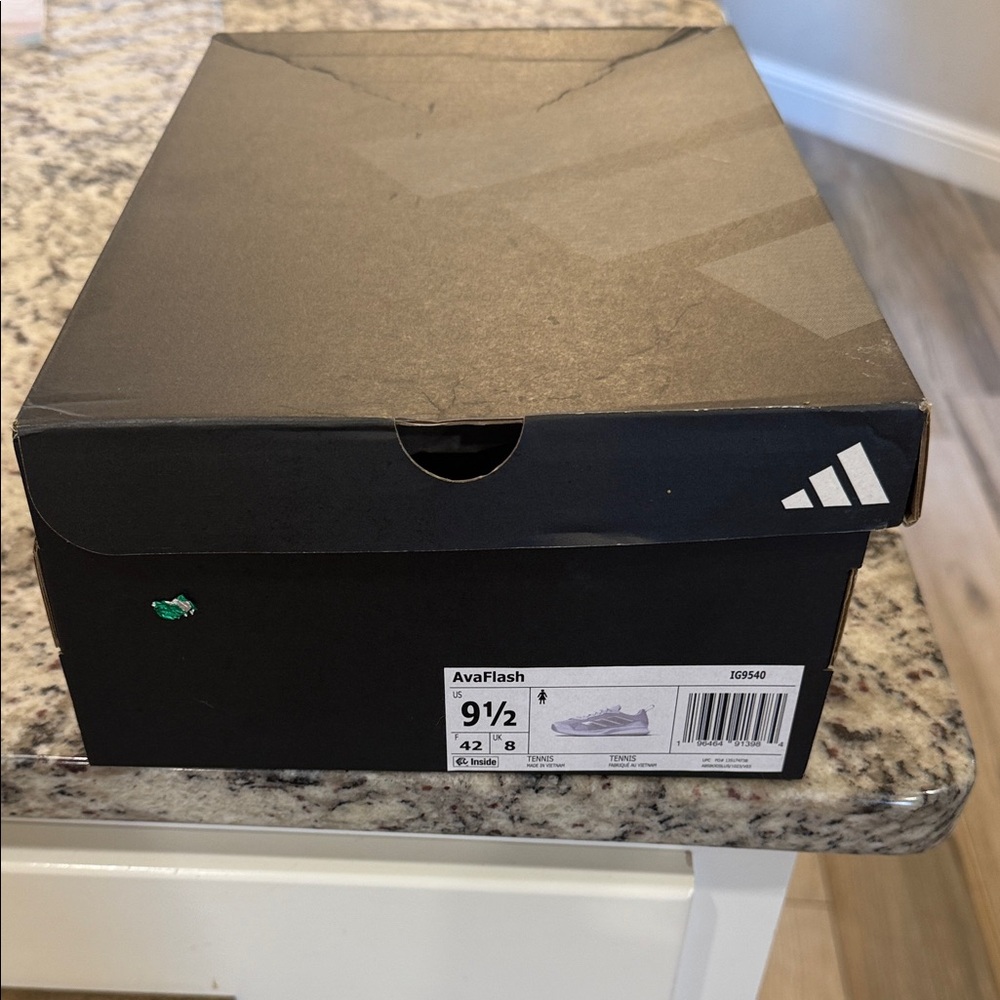 Adidas AvaFlash Black NEW